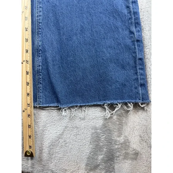 American Eagle Jeans Womens 6 Med/dark Blue Denim Low-Rise Baggy Flare Raw Hem - Picture 5 of 16